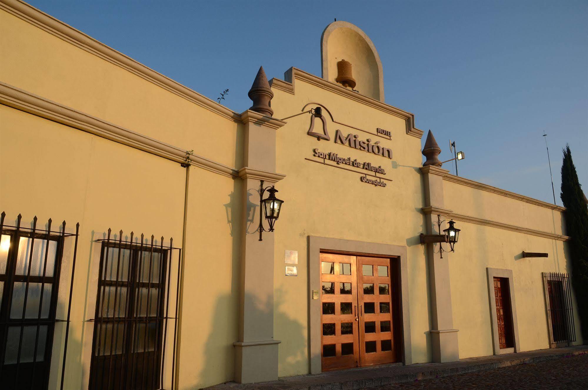 Mision San Miguel De Allende Kültér fotó